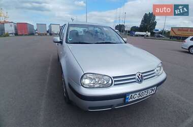 Хэтчбек Volkswagen Golf 2003 в Ковеле
