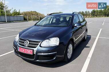 Универсал Volkswagen Golf 2009 в Виннице