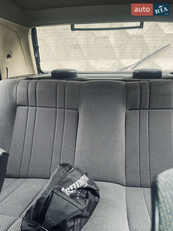 Хэтчбек Volkswagen Golf 1991 в Львове фото 12 Хэтчбек Volkswagen Golf 1991 в Львове