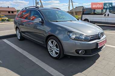 Універсал Volkswagen Golf 2009 в Луцьку
