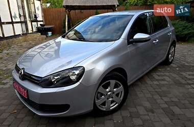 Хэтчбек Volkswagen Golf 2011 в Полтаве
