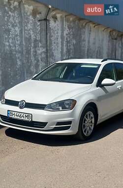 Універсал Volkswagen Golf 2015 в Одесі
