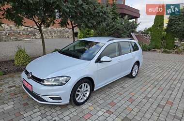 Универсал Volkswagen Golf 2017 в Нововолынске