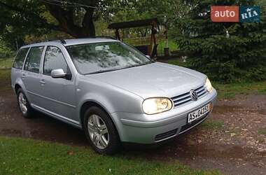 Универсал Volkswagen Golf 2003 в Бориславе