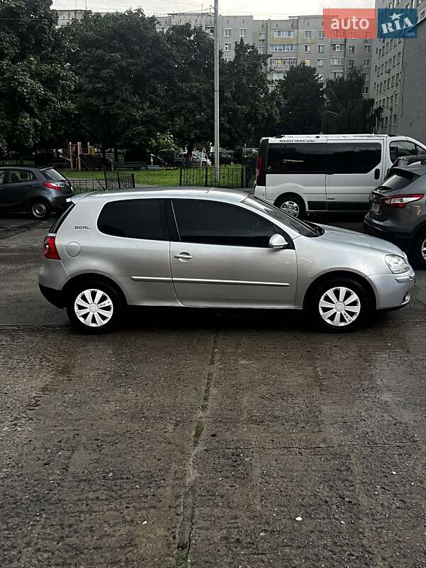 Volkswagen Golf 2006