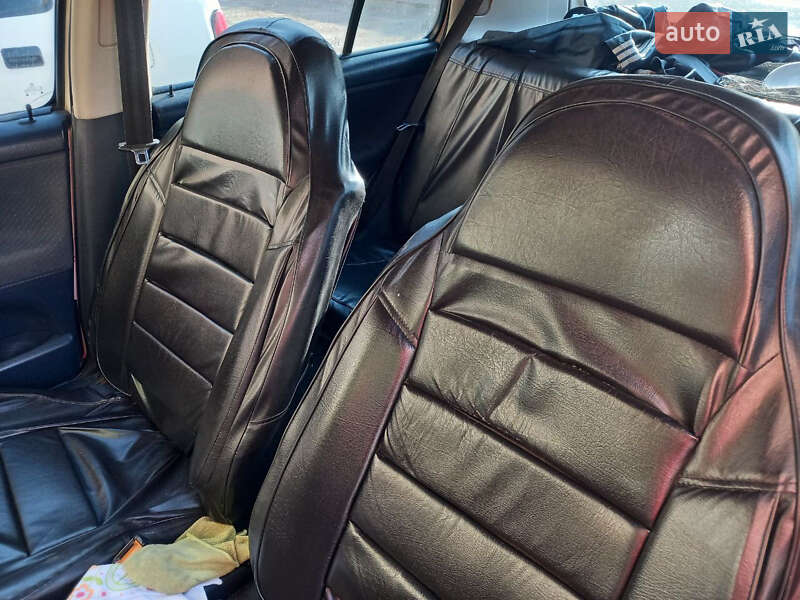 Хэтчбек Volkswagen Golf 1993 в Ивано-Франковске фото 5 Хэтчбек Volkswagen Golf 1993 в Ивано-Франковске