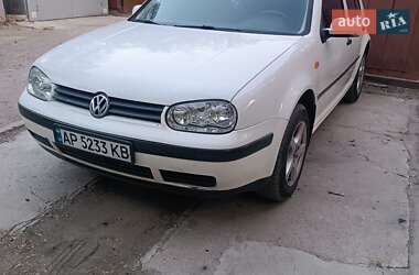 Хэтчбек Volkswagen Golf 1998 в Запорожье