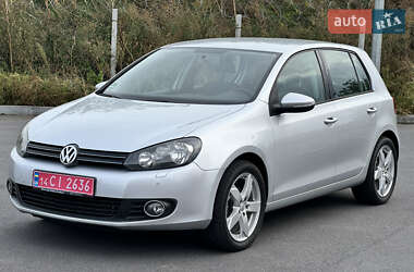 Хэтчбек Volkswagen Golf 2009 в Виннице