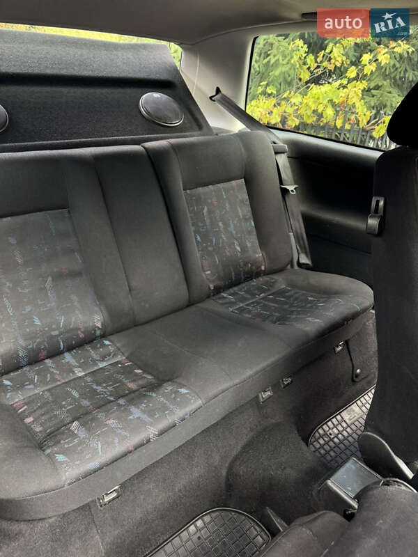 Хетчбек Volkswagen Golf 1992 в Києві