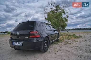 Хетчбек Volkswagen Golf 2003 в Вінниці