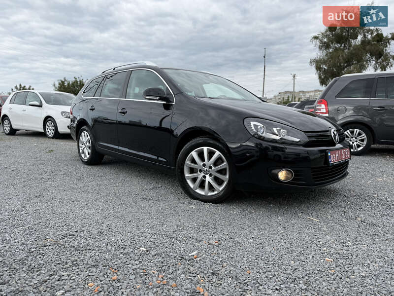 Универсал Volkswagen Golf 2012 в Ровно