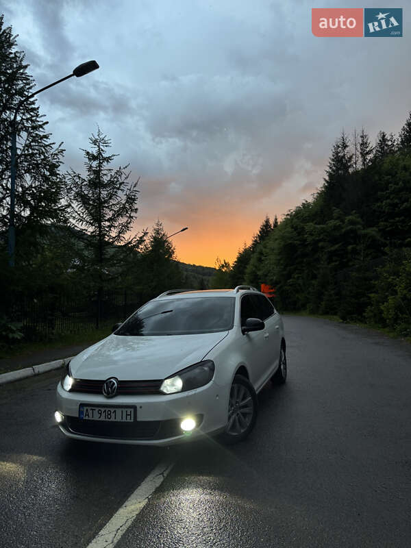 Универсал Volkswagen Golf 2012 в Ивано-Франковске