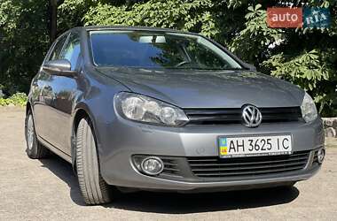 Хэтчбек Volkswagen Golf 2012 в Черкассах