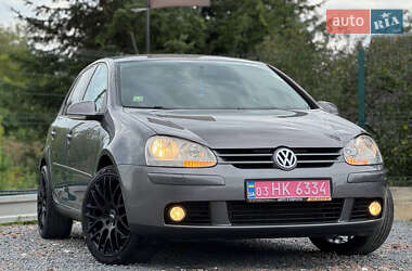 Хетчбек Volkswagen Golf 2008 в Дрогобичі
