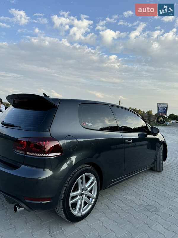 Хетчбек Volkswagen Golf 2012 в Тернополі