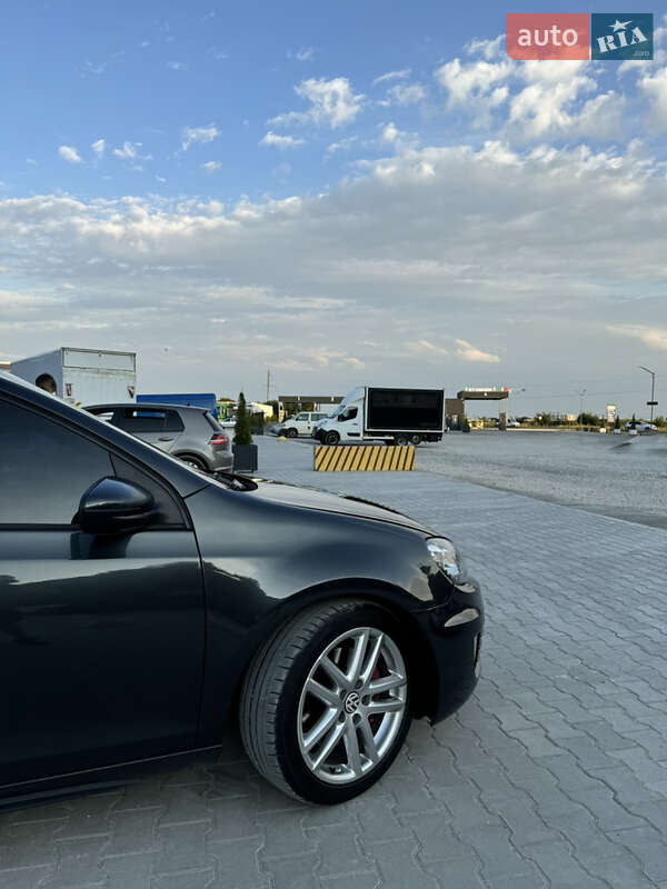 Хетчбек Volkswagen Golf 2012 в Тернополі