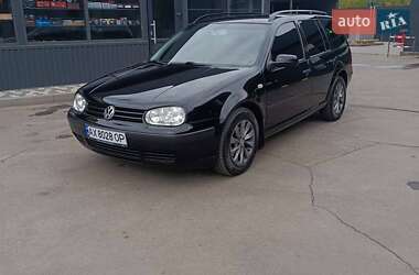Универсал Volkswagen Golf 2002 в Харькове