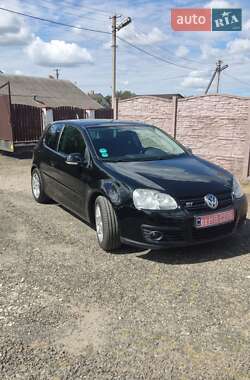 Хетчбек Volkswagen Golf 2006 в Луцьку