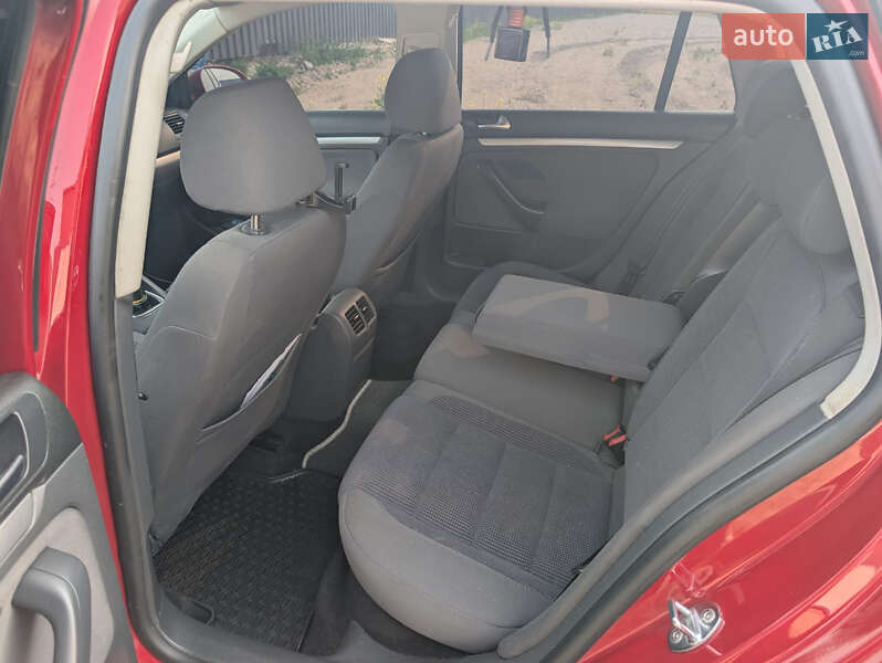 Универсал Volkswagen Golf 2007 в Киеве