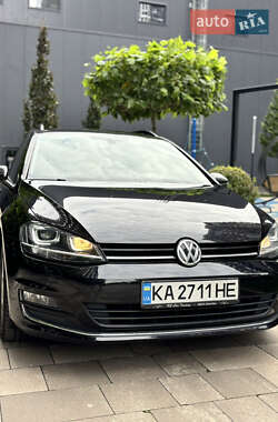Универсал Volkswagen Golf 2016 в Буче
