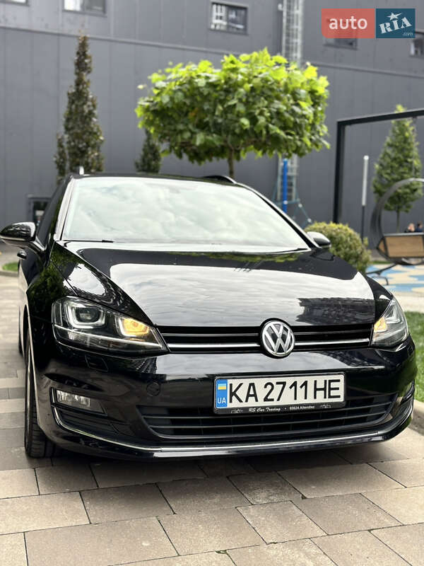 Универсал Volkswagen Golf 2016 в Буче