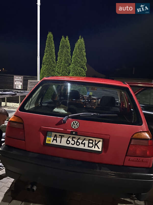 Хэтчбек Volkswagen Golf 1993 в Ивано-Франковске