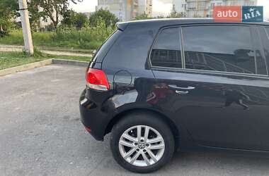 Хетчбек Volkswagen Golf 2012 в Винниках