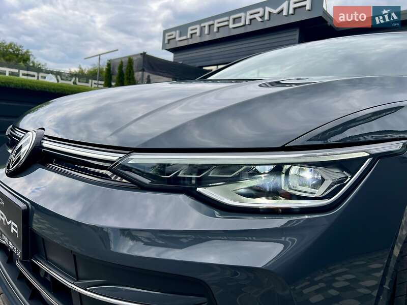 Хетчбек Volkswagen Golf 2024 в Києві