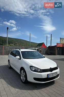 Универсал Volkswagen Golf 2011 в Виноградове