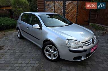 Хетчбек Volkswagen Golf 2005 в Полтаві
