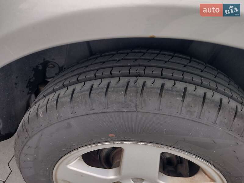 Универсал Volkswagen Golf 2002 в Буче