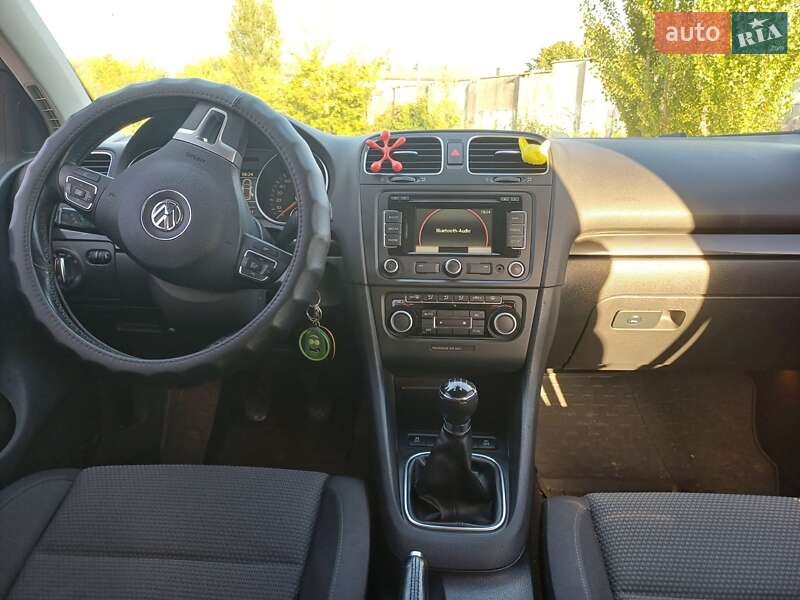 Хэтчбек Volkswagen Golf 2012 в Ровно фото 10 Хэтчбек Volkswagen Golf 2012 в Ровно