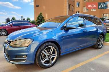 Универсал Volkswagen Golf 2015 в Киеве