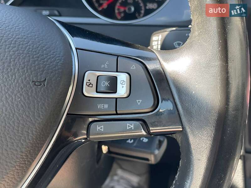 Универсал Volkswagen Golf 2019 в Одессе