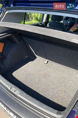 Хетчбек Volkswagen Golf 2007 в  фото 13 Хетчбек Volkswagen Golf 2007 в