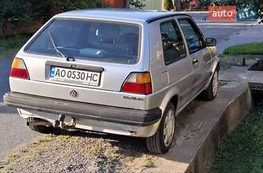 Хетчбек Volkswagen Golf 1991 в Минаї