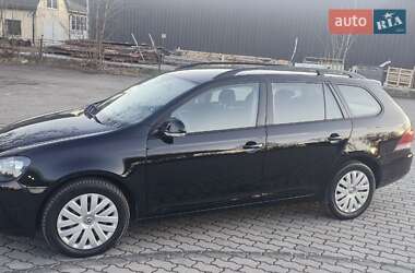 Універсал Volkswagen Golf 2013 в Богородчанах