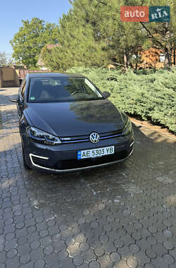 Хэтчбек Volkswagen Golf 2020 в Днепре