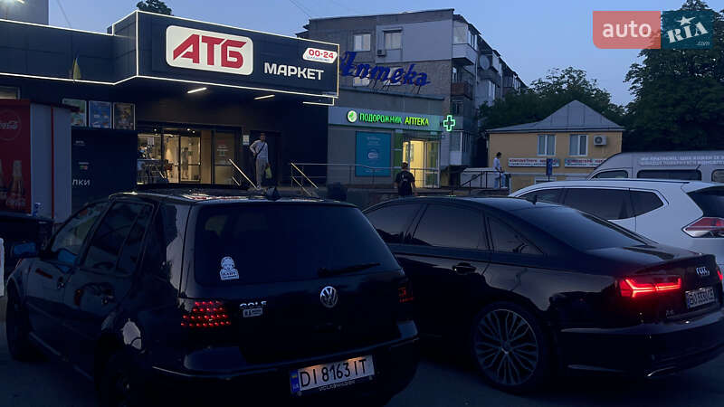 Хетчбек Volkswagen Golf 2000 в Тернополі