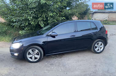 Хэтчбек Volkswagen Golf 2013 в Конотопе