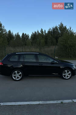 Универсал Volkswagen Golf 2014 в 