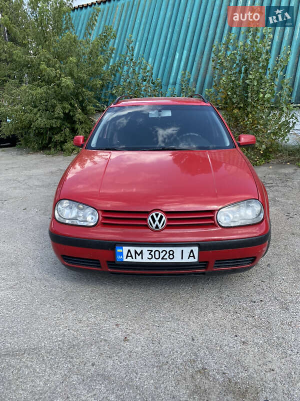 Volkswagen Golf 2001