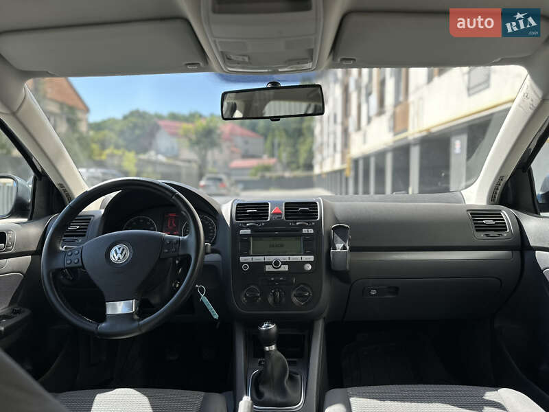 Универсал Volkswagen Golf 2007 в Виннице