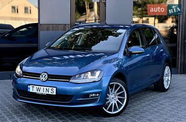 Хетчбек Volkswagen Golf 2015 в Одесі