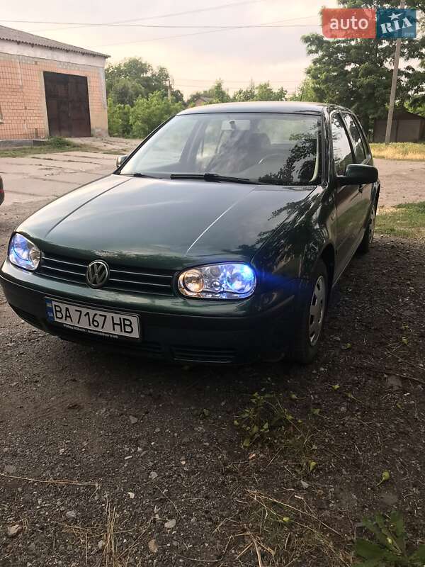 Volkswagen Golf 2000 Volkswagen Golf 2000