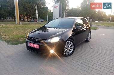 Хетчбек Volkswagen Golf 2009 в Запоріжжі