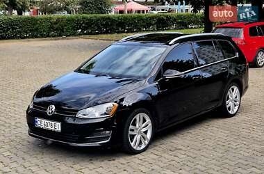 Универсал Volkswagen Golf 2015 в Черновцах