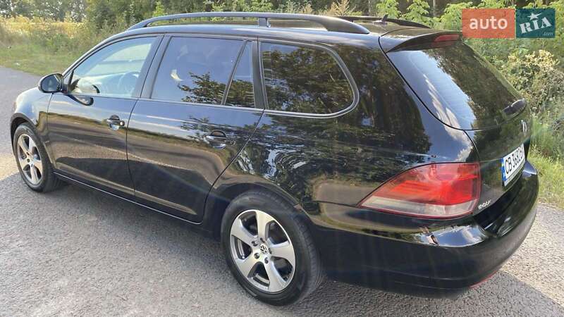 Універсал Volkswagen Golf 2013 в Прилуках