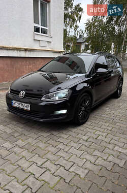 Универсал Volkswagen Golf 2014 в Ивано-Франковске