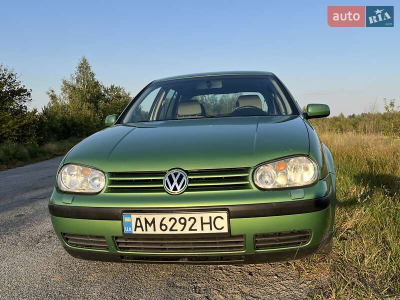 Універсал Volkswagen Golf 1998 в Звягелі